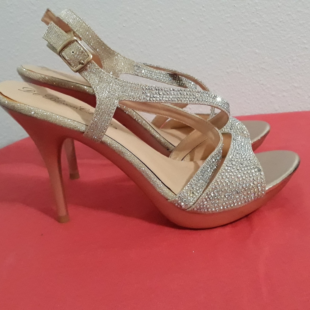 ❤❤DE BLOSSOM COLLECTION SHOES